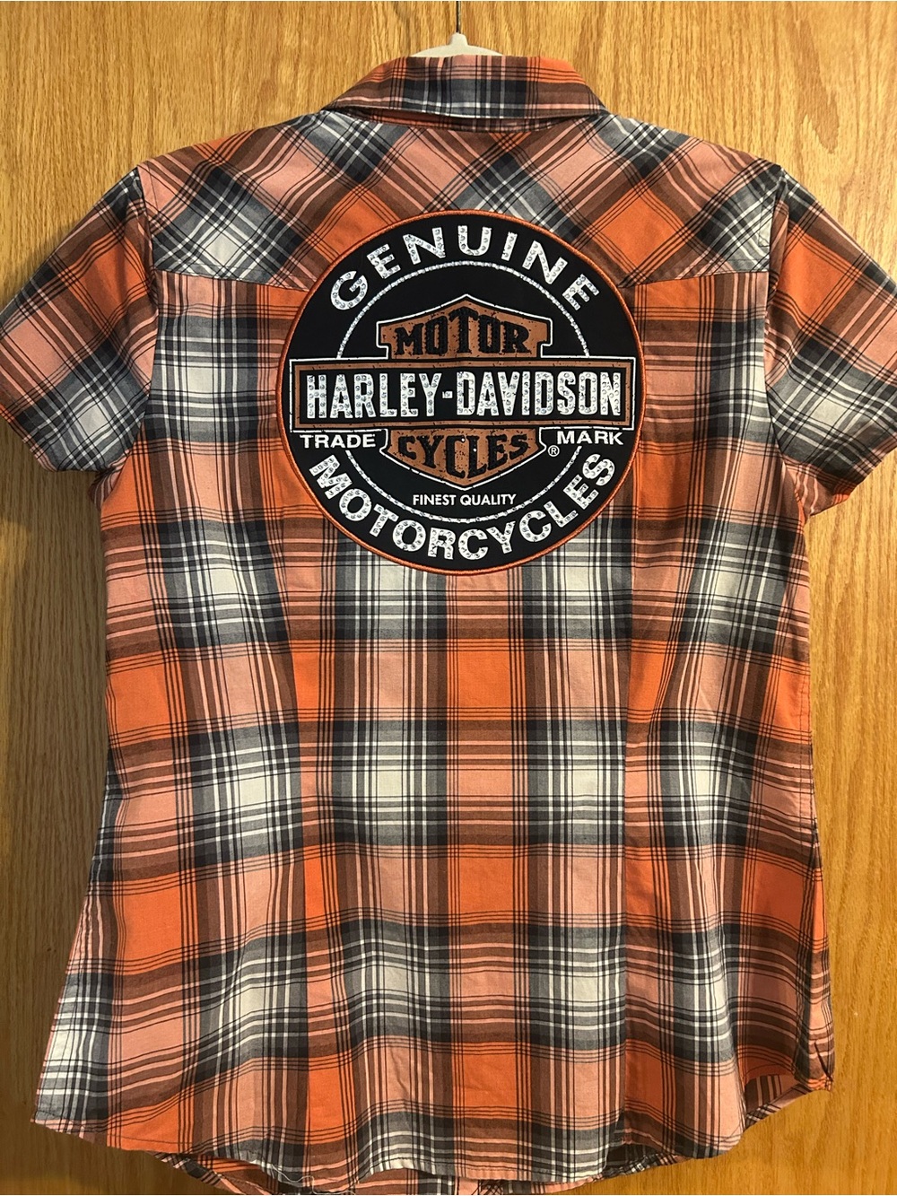 Women’s Harley Davidson Plaid Short Sleeve Button up - Picture 6 of 9
